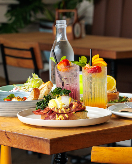 brunch on table outdoor seating at groundhog social cafe manly brisbane